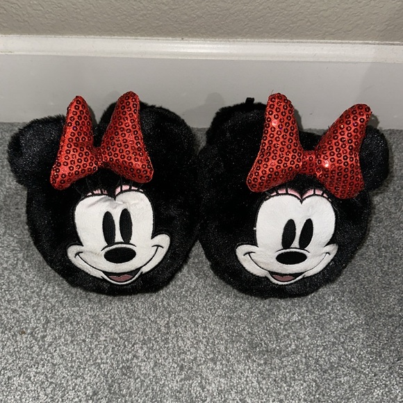 Disney Mickey Mouse Slippers - Picture 2 of 6